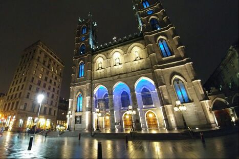 La basilique de Notre-Dame, la nuit.