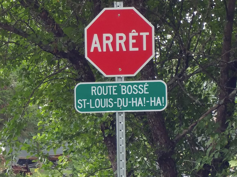 Panneau indiquant la route Bossé à St-Louis-du-Ha!-Ha!